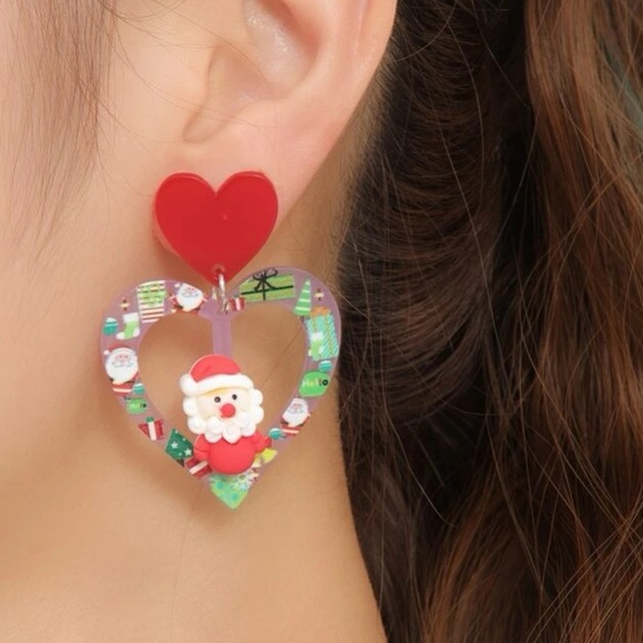 Merry Christmas🎅🏼💖🎄✨Santa Baby Heart Dangle Drop Earrings - Picture 1 of 5